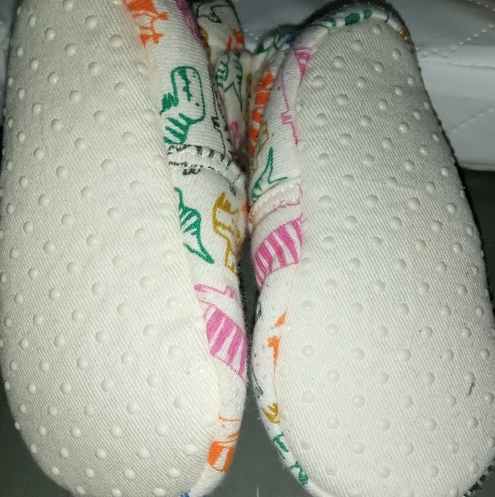 BOGO Free Old Navy Baby Slippers - Picture 3 of 3